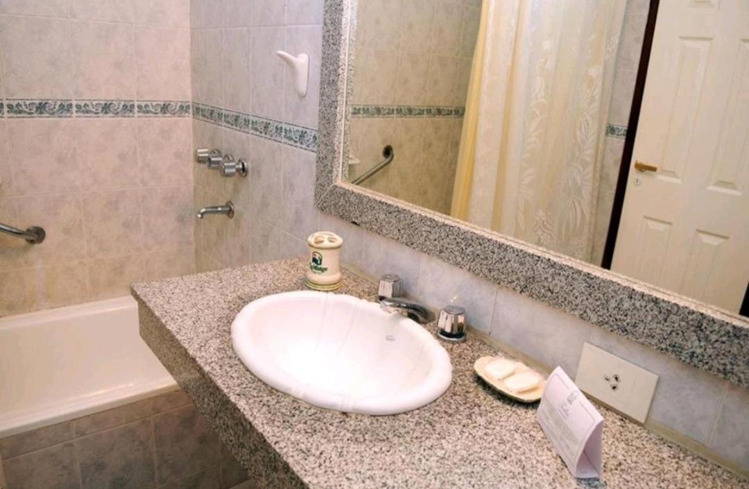 Le Mirage Village Club Resort Villa Carlos Paz Eksteriør billede